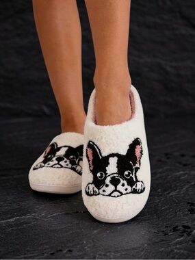 Cozy White Fleece Frenchie Dog Face Slippers
